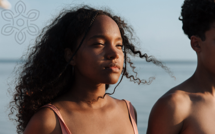 Os 5 erros mais comuns que você comete ao cuidar dos cabelos no verão